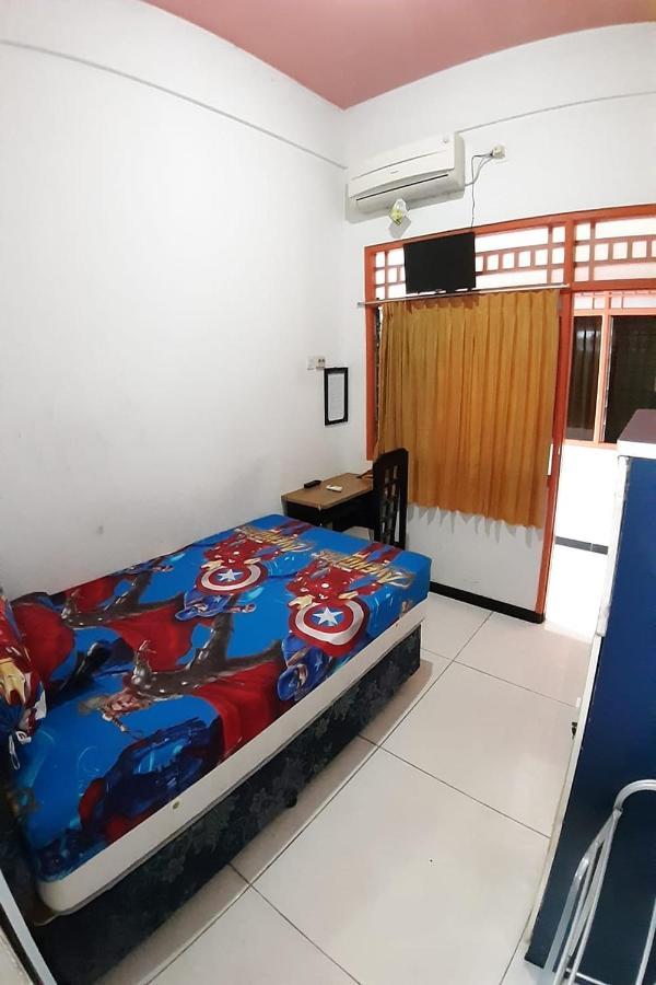 Ganeta Homestay Syariah Sidoarjo Eksteriør billede