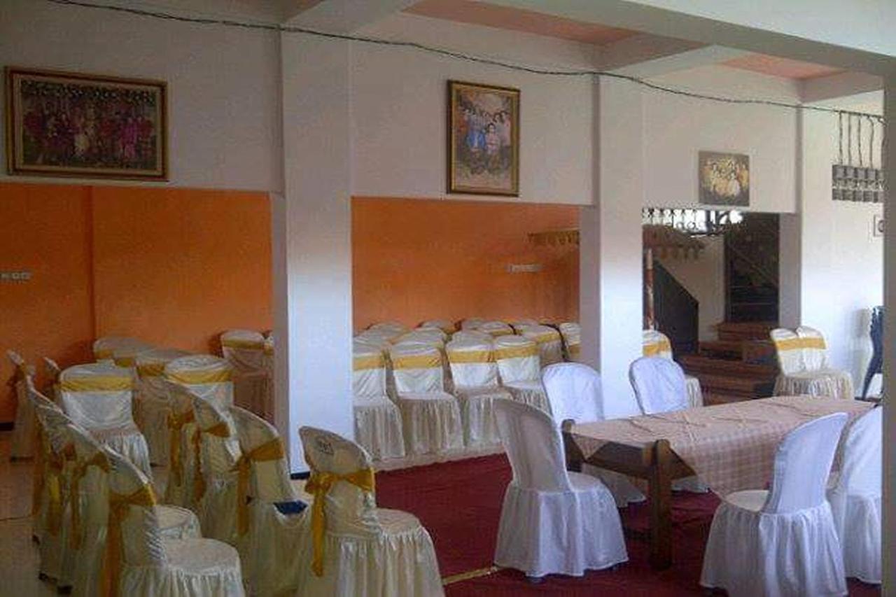 Ganeta Homestay Syariah Sidoarjo Eksteriør billede